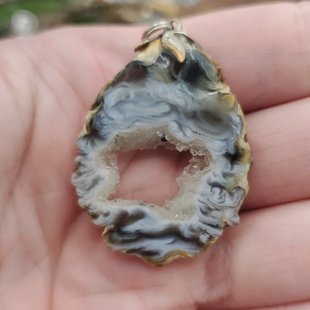 Silver‎ Agate Pendant P408